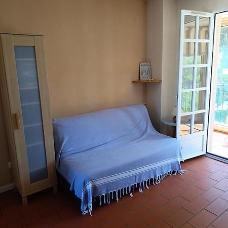 Agreable Studio Cabine Proche Mer La Londe-les-Maures Exteriér fotografie