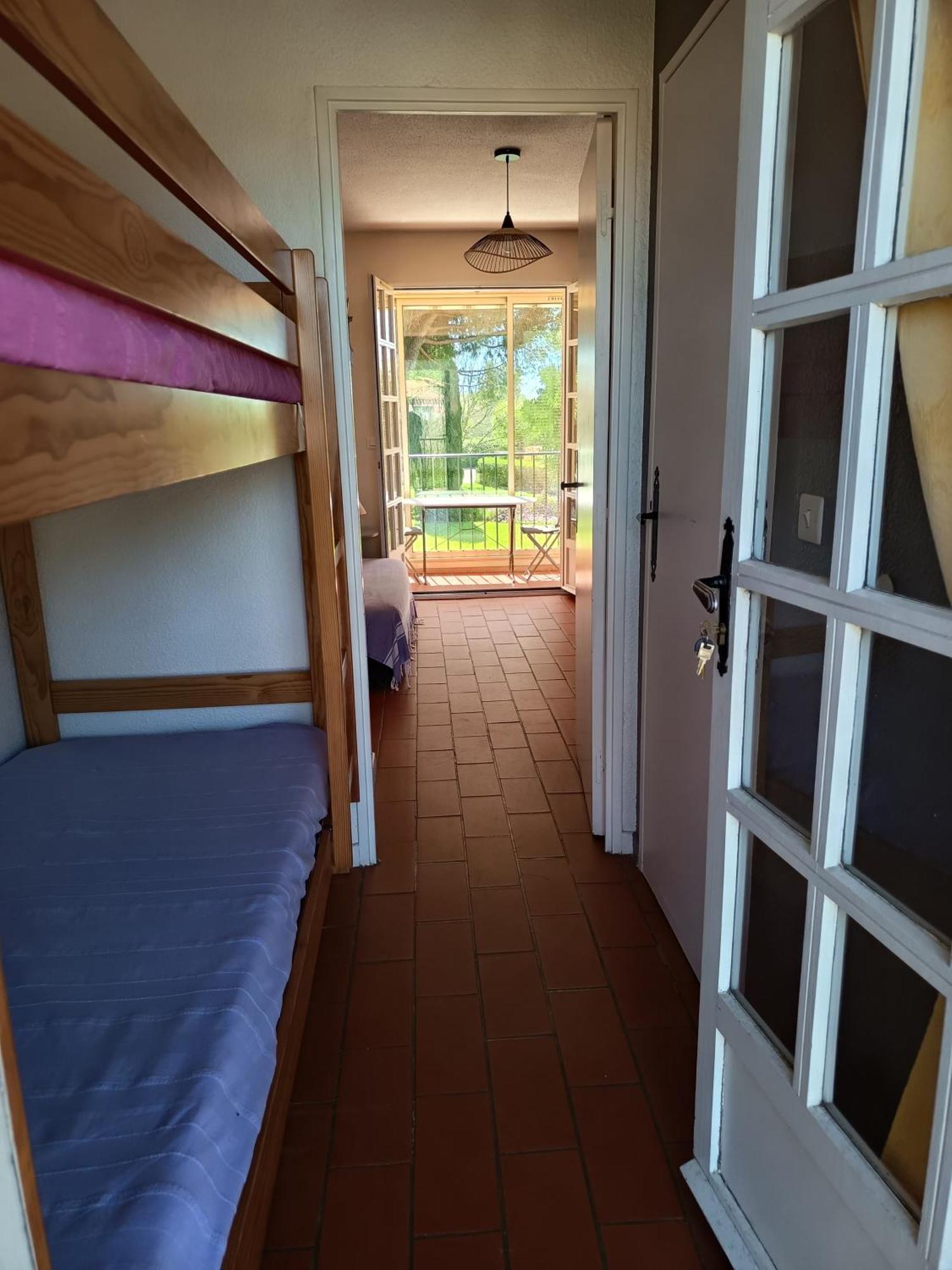 Agreable Studio Cabine Proche Mer La Londe-les-Maures Exteriér fotografie